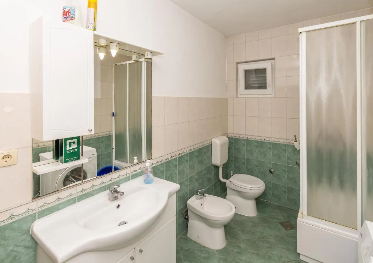 Maja 1 Apartment Kastela 0*,  Croatia